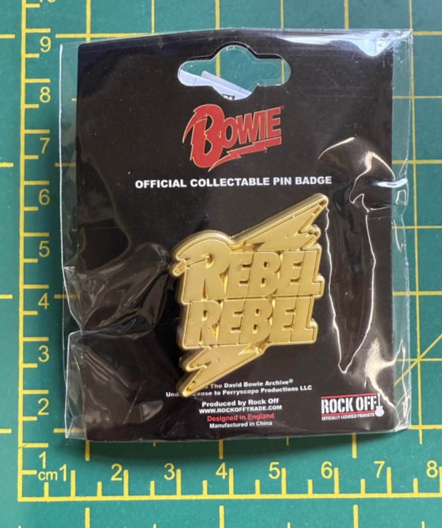 David Bowie Rebel Rebel Gold Logo Metal Badge Officially Licensed