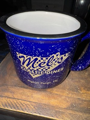 Mel s Diner Kiss My Grits Blue&Gold  Coffee Mug Dishwasher Safe Microwave Safe