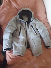 Winterjacke der Marke Reserved, Größe M, deutsch, groß, noch fast neu