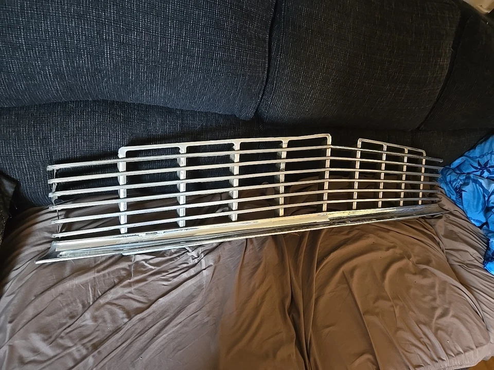 1956 Chevy Belair Nomad 150 210 grade dianteira capota rígida conversível com barra inferior fabricante de equipamento original - Imagem 3 de 4