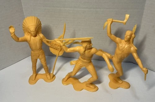 3 Vintage Louis Marx Figures 6" Native Americans Indians Plastic Action War 1964