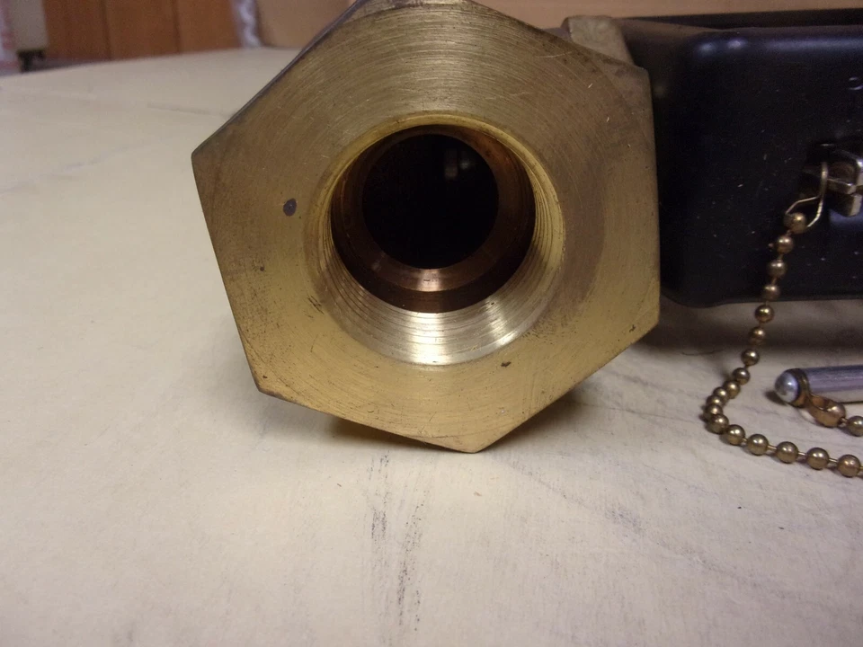 Spence Series 2000 Temperature Regulator 1-1/4" - Image 4 of 4