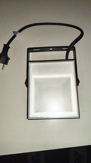 MAXIMUS LED Baustrahler 30W IP65 220–240V Metall schwarz m. Bügel M F1300B