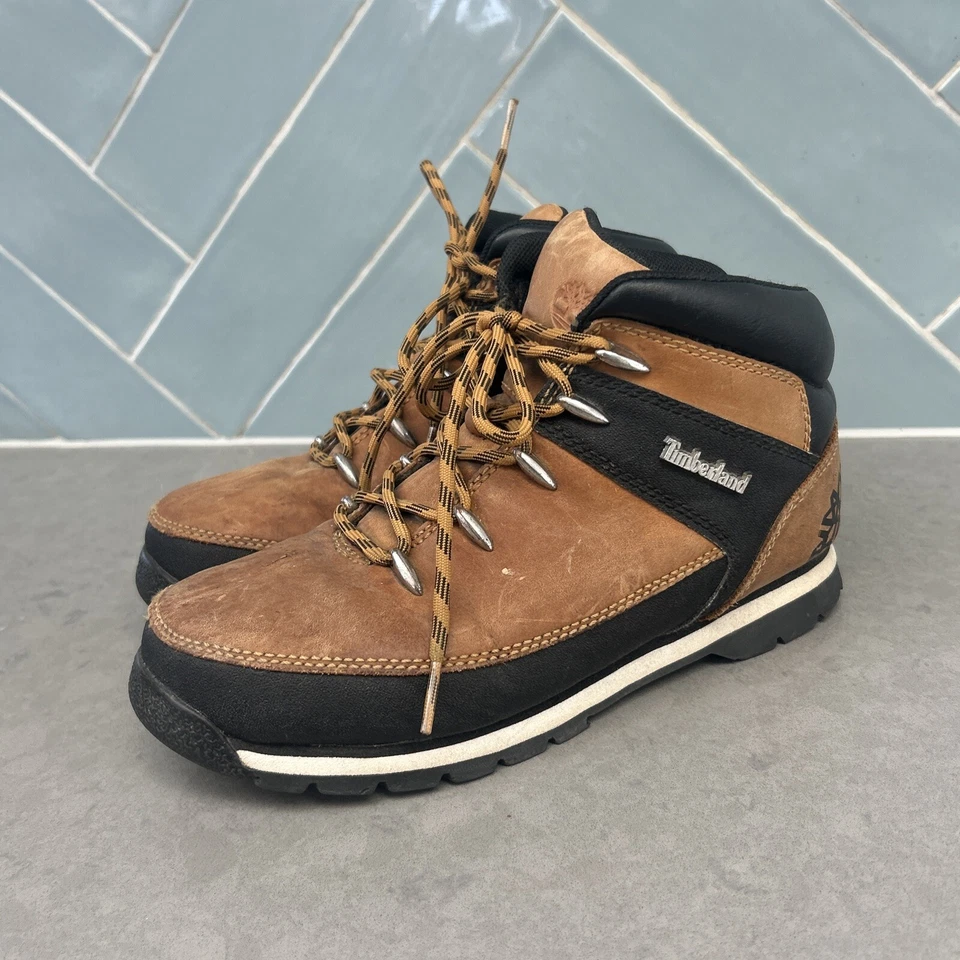 Boys TIMBERLAND Boots Wheat Black Kids Lace Ups Sale Size 4 UK 4.5 USA 37 Eur - image 3 of 4