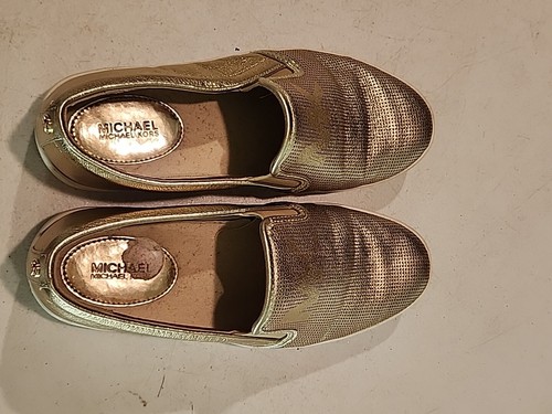 Michael Kors Damen-Slipper Keaton perforierte Sneakers goldfarbene Schuhe – Größe 6M - Bild 7 von 8