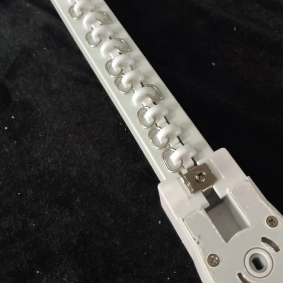 2-6米电动窗帘杆轨道系统窗帘智能窗帘带遥控器 — 第 4/4 张图片