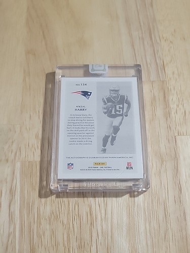 2019 Panini One N'KEAL HARRY Autograph /99 #134 Rookie Auto RC Encased Patriots - Picture 6 of 10