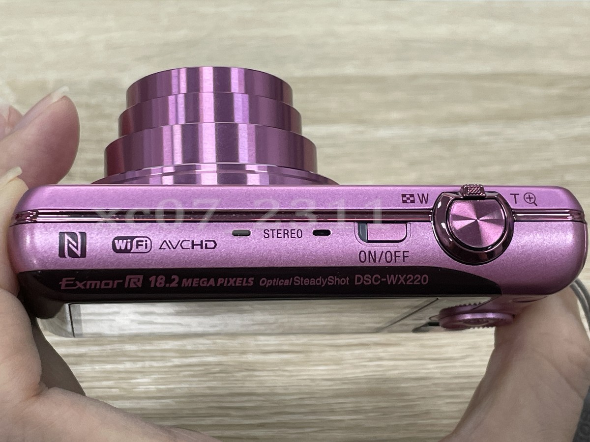 Sony Cyber-Shot DSC-WX220 18.2 MP Digital Camera 10X Optical Sony Cyber-Shot DSC-WX220 18.2 MP Digital Camera 10X Optical
