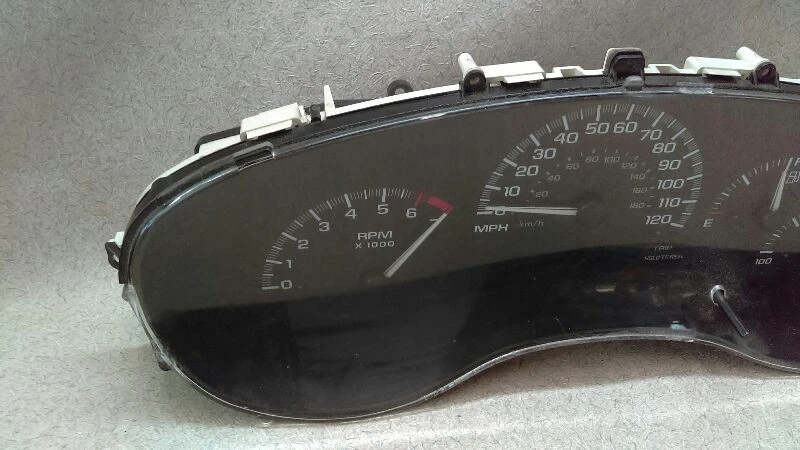 Speedometer Instrument Cluster # 9377951 Fits 01-03 CHEVROLET MALIBU F43-169190 - Image 2 of 4