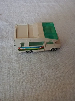 MAJORETTE MADE IN FRANCE 1/67 CAMPING CAR . - Photo 1/4