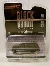 1985 '85 CHEVY SUBURBAN C10 CUSTOM DELUXE BLACK BANDIT R29 GREENLIGHT GL 2024