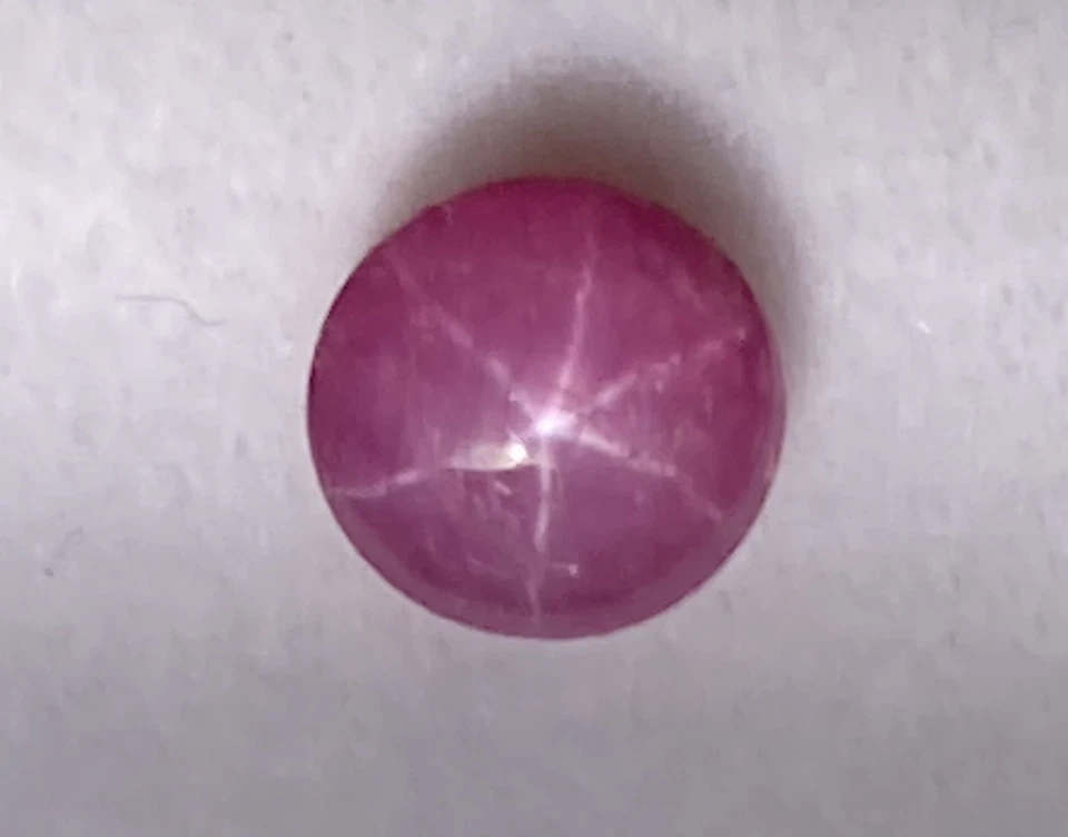 Natural Star Ruby — 2.41 Carats — No Heat — Madagascar Origin — GIA Certified - Image 2 of 4