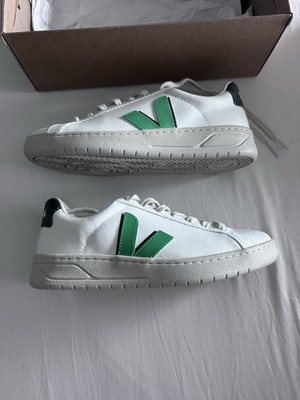 Veja Urca W CWL WhiteLeafCyprus  Size 7US 38EU 