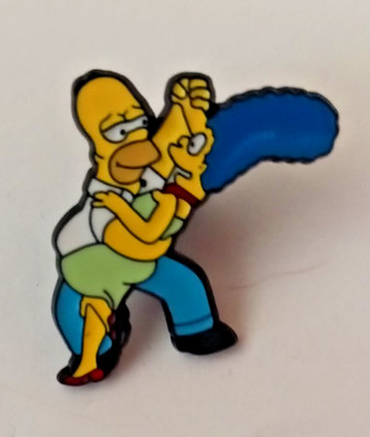 HOMER & MARGE-PIN-2 OR MORE PINS $5.99 SHIPPING-SPEND $30 SHIPPING IS FREE
