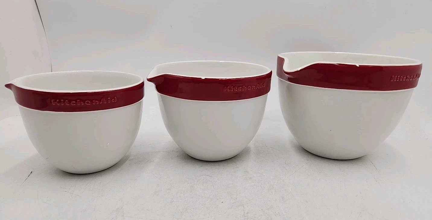 Kitchen Aid 3Pc Ceramic Ivesting Mixing Bowl Set - Empire Red