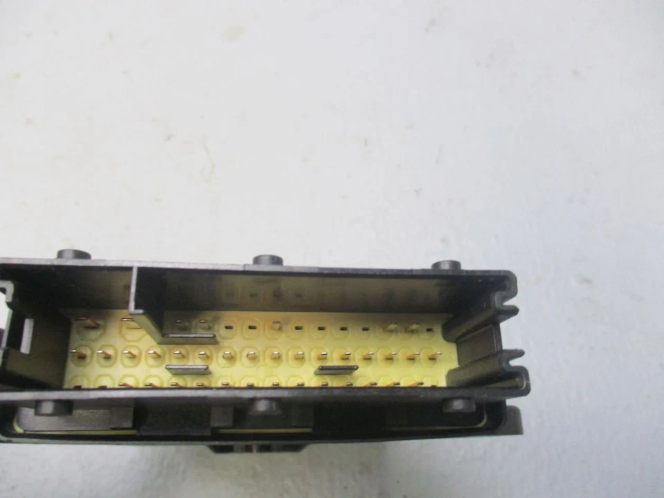 Centralina Zv Chiusura Frontale Sinistra per Opel Vectra C GTS 1.8 13111458 - Immagine 3 di 4