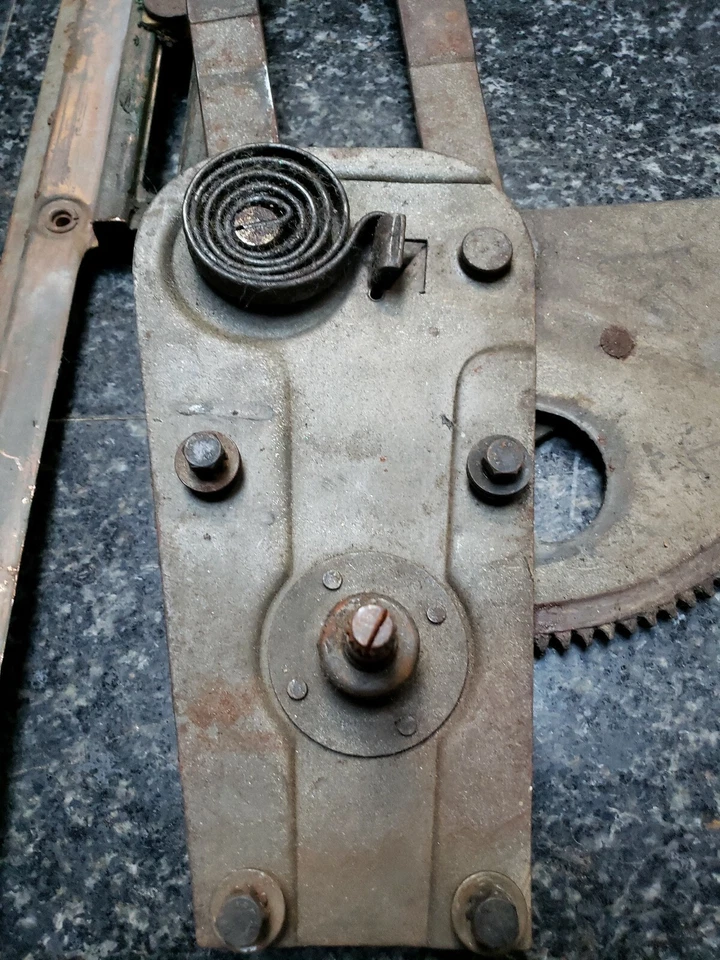 Regulador ventana derecha mercedes 190 sl original oem w121 probado funcionando completo Foto 2 de 4