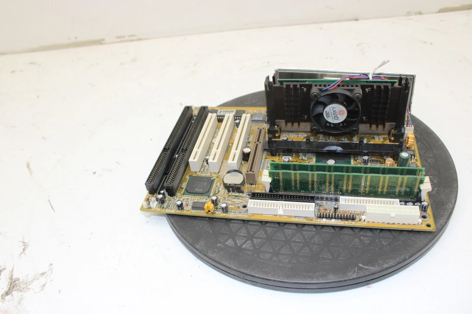Biostar M6TLD Motherboard w/ Intel Celeron MMX 400MHz 256MB Ram - Image 3 of 4