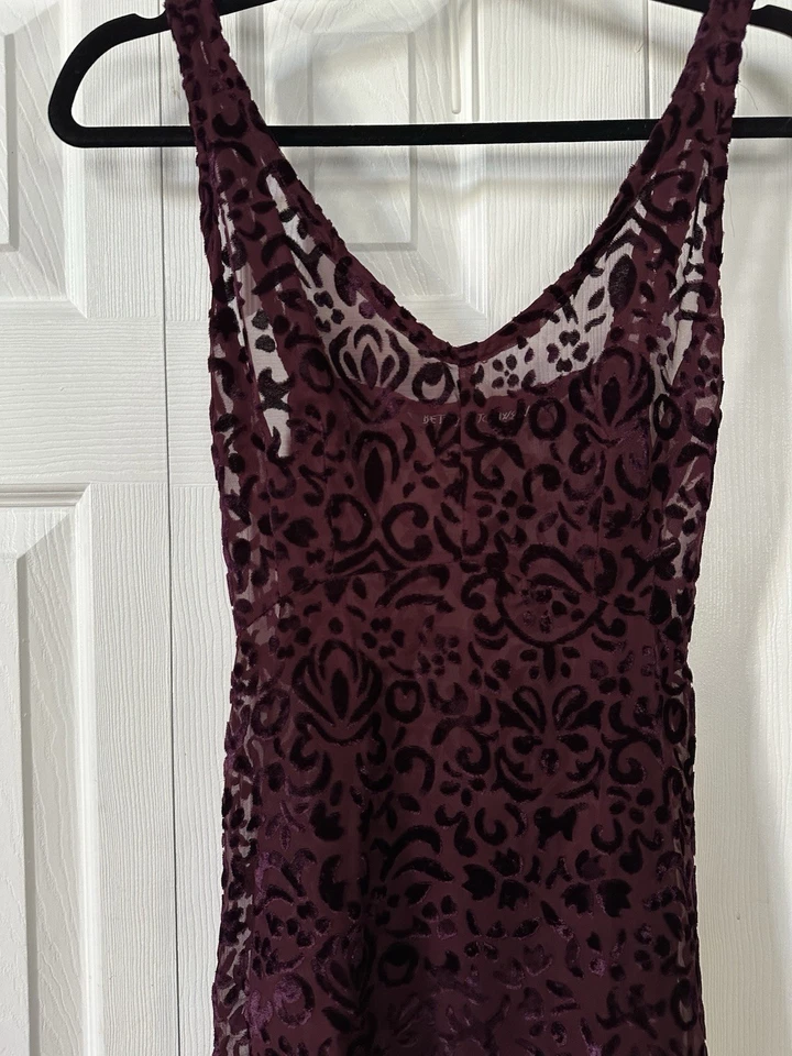 Mini vestido vintage Y2K Betsey Johnson veludo puro burnout tamanho G Whimsigoth Borgonha - Imagem 3 de 4