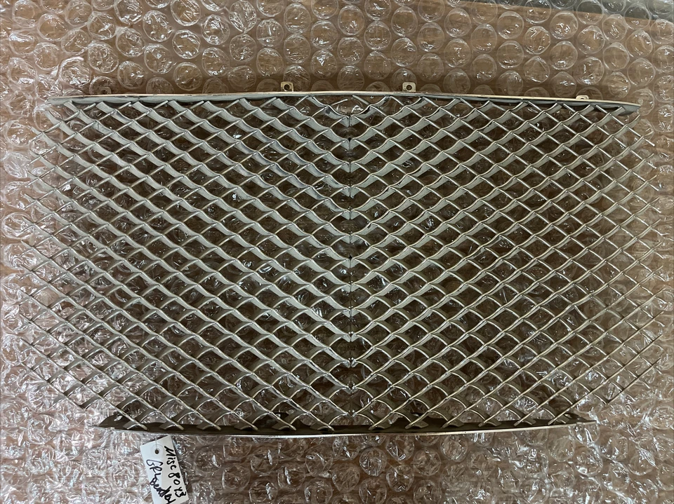 REJILLA BENTLEY ARNAGE 2006 2007 2008 2009 CON MASCOTA RETRÁCTIL OEM Foto 2 de 4