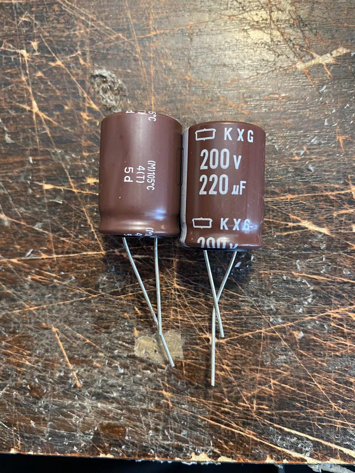 2Pcs/Lot NCC 220uF 200V 220uF 250V 200v220uf 250V220UF 22X25/30/35 25X20 Snap-in PSU Capacitor - Foto 7