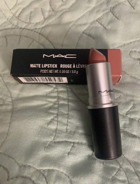 mac hot and bothered lipstick