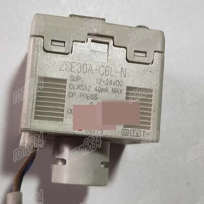 1pc used   pressure gauge sensor ZSE30A-C6L-N #T7