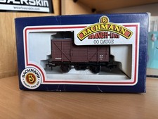 bachmann OO gauge 33-627, 12T BR Planked Ventilated Van, MINT BARELY USED !