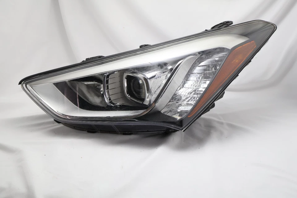 Hyundai Santa Fe 2013-2016 halógeno con faros LED lado del conductor izquierdo OEM  Foto 4 de 4