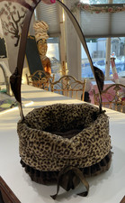 MIRAGE Dog Car Seat PET Bed BROWN CHEETAH ROUND SNUGGLE BUG CARRIER SUPER SOFT