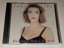 Nunca Hagas Llorar a Una Mujer- Laura Flores (CD)