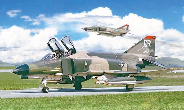 Maquette F-4E Phantom II Italeri 2770 idée cadeau collectionneur aviation