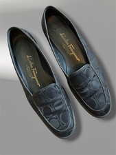 VNTG Salvatore Ferragamo Boutique Black Gancini Monogram Canvas Loafers 8.5B