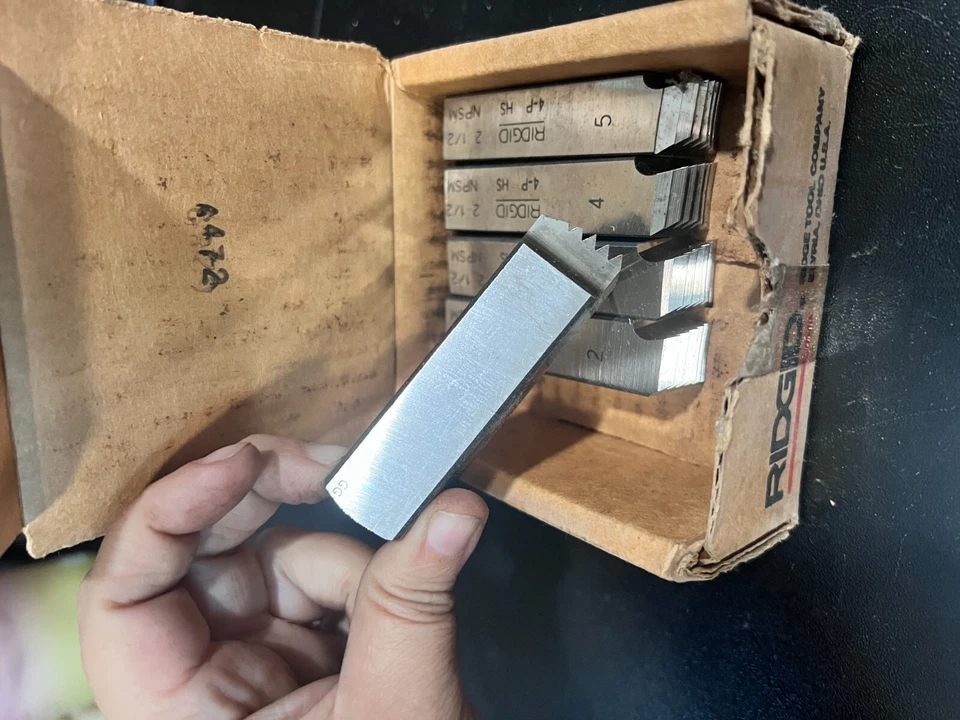 Ridgid 2 1/2   4-P HS NPSM Pipe Threading Replacement Die Set of 5 - Image 3 of 4