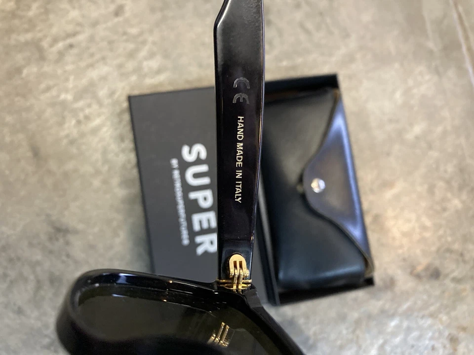 Gafas de sol Retrosuperfuture Classic Forma azules F96/R hechas en Italia Foto 3 de 4