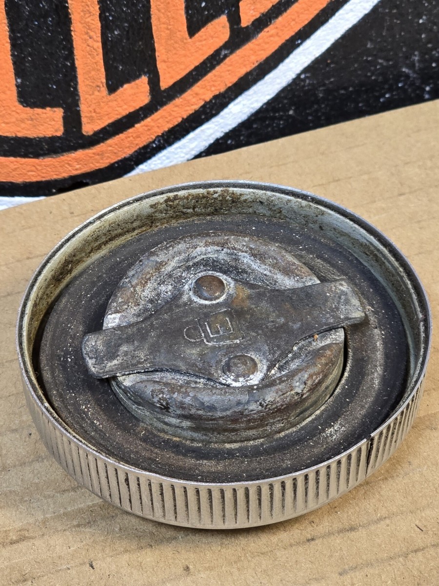 ナックルヘッド　パンヘッド　イートンガスキャップ　レプリカ HARLEY DAVIDSON FLATHEAD KNUCKLEHEAD PANHEAD ORIGINAL EATON