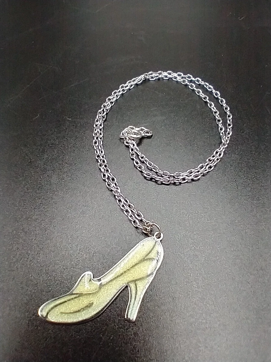 Disney cinderella shop shoe necklace