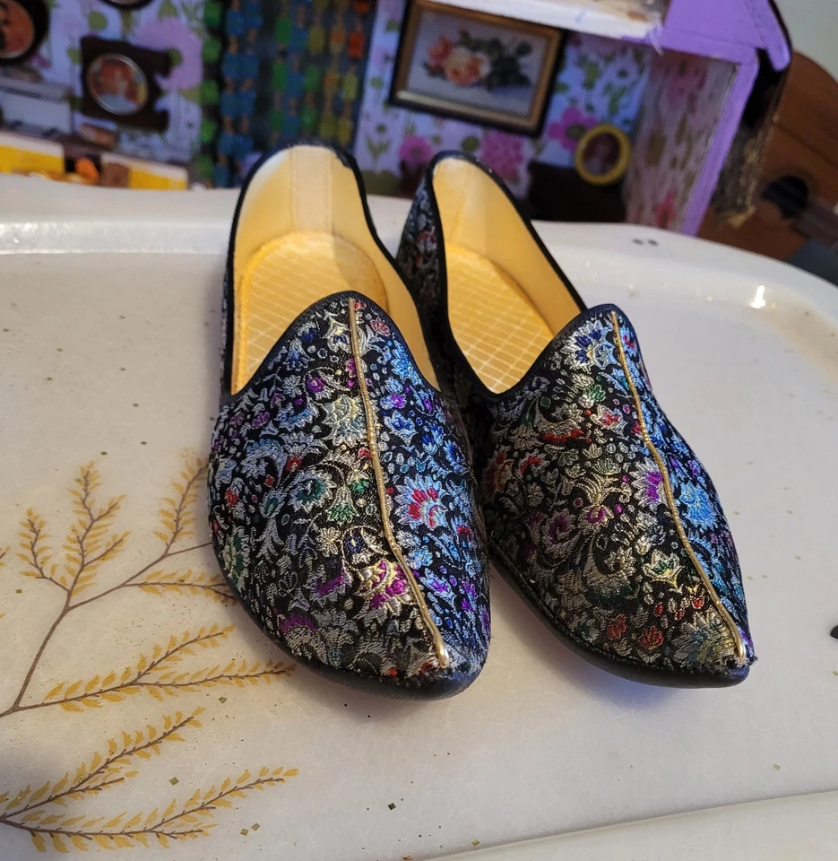 Vintage Daniel Green Brocade Slippers In Original Box - Image 3 of 4