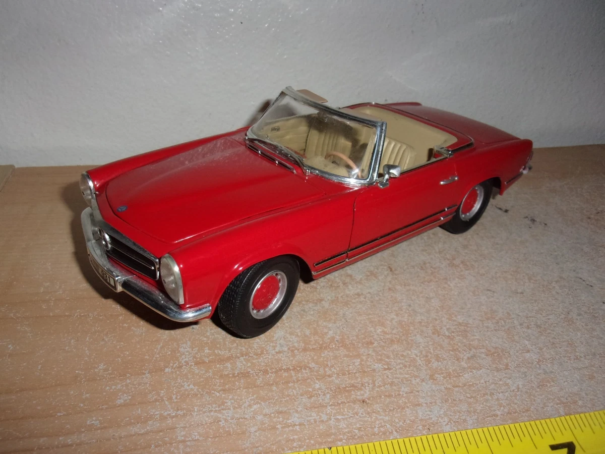Anson Mercedes-Benz 1:18 Scale Diecast Cars, Trucks & Vans for