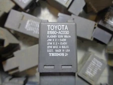 Toyota Corolla Chevy Prizm Turn Signal Hazard Flasher Relay Switch  81980  AC030