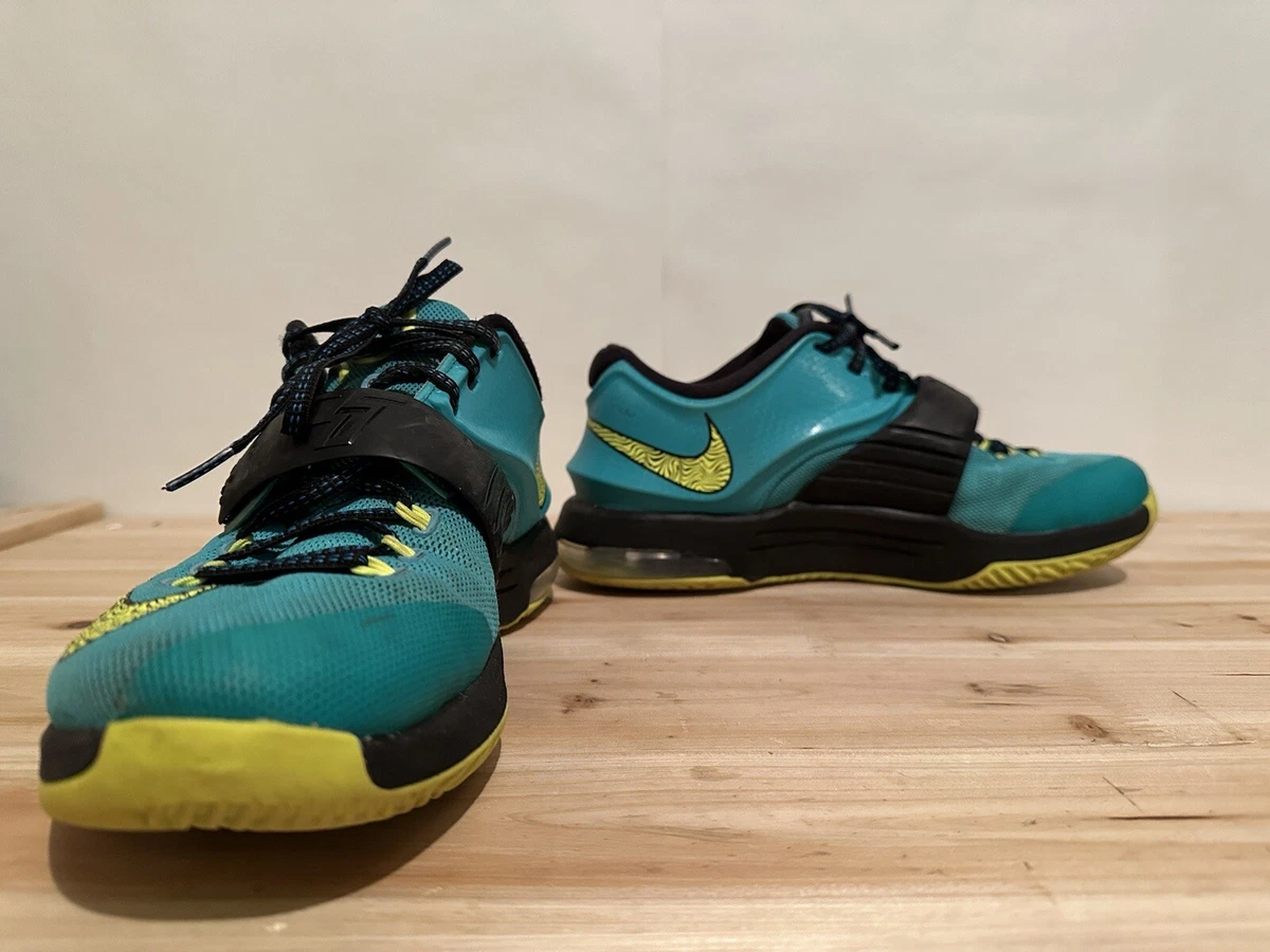 Mens basketball best sale shoes size 7.5