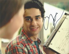 ALEX WOLFF SIGNED AUTHENTIC 'HEREDITARY' 8X10 PHOTO I w/COA ACTOR JUMANJI PROOF