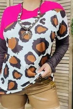 NEW WITH TAGS IN PACKAGE FROM BOUTIQUE ~WOMENS SIZE LARGE LEOPARD PRINT TOP