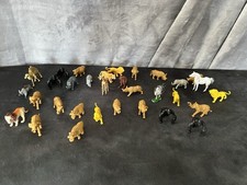 Vintage Safari Jungle Animal Toy Lot 32 Hong Kong Plastic Zoo Figures