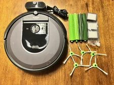 iRobot Roomba i7 Robot Vacuum Cleaner With Additional Backup Parts