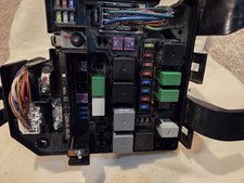 2011-2013 Kia Sorento Engine Fuse Relay Box 91950-2p000 Oem W Pigtail Harness