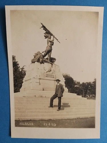 Bologna - Antique and rare photo-postcard (1913). Monument to the Fallen August 8