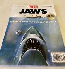 RARE Gumball Machine JAWS Plastic Ring  & LIFE BOOK Making of Film SHARK VINTAGE