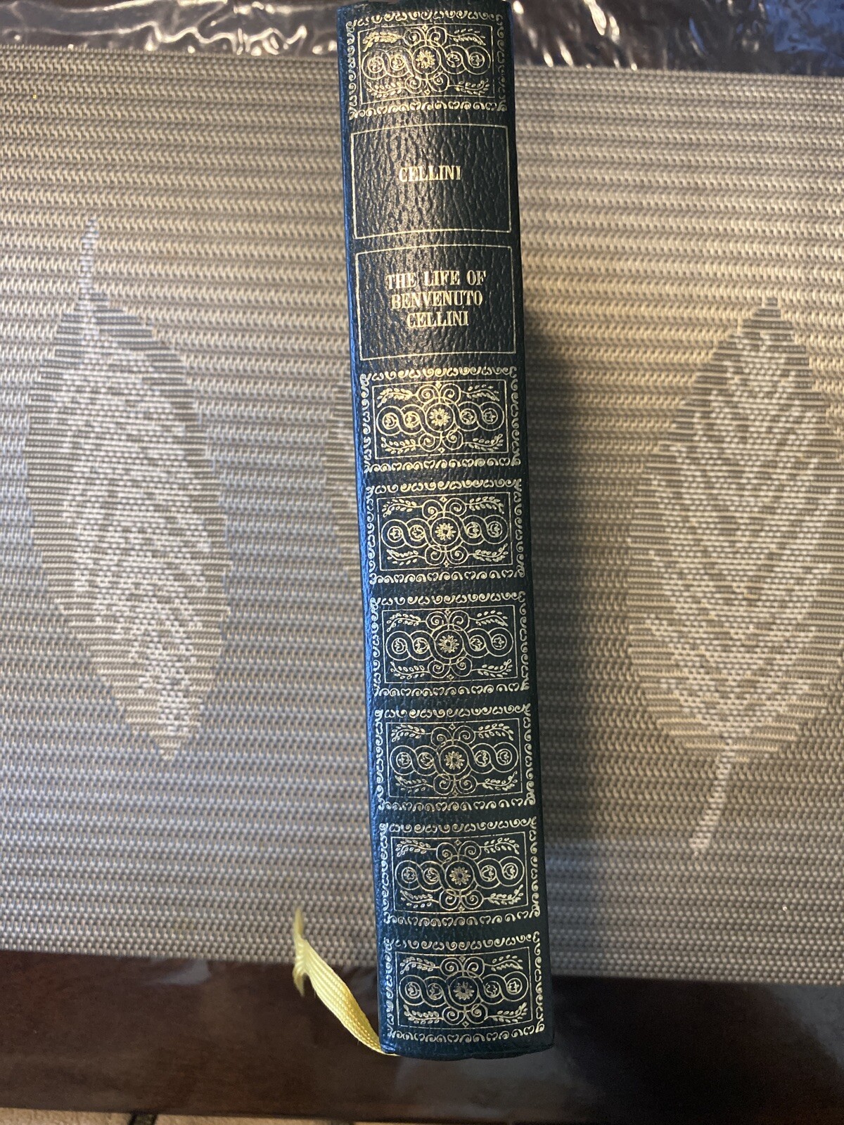 Picture 2 of 5
