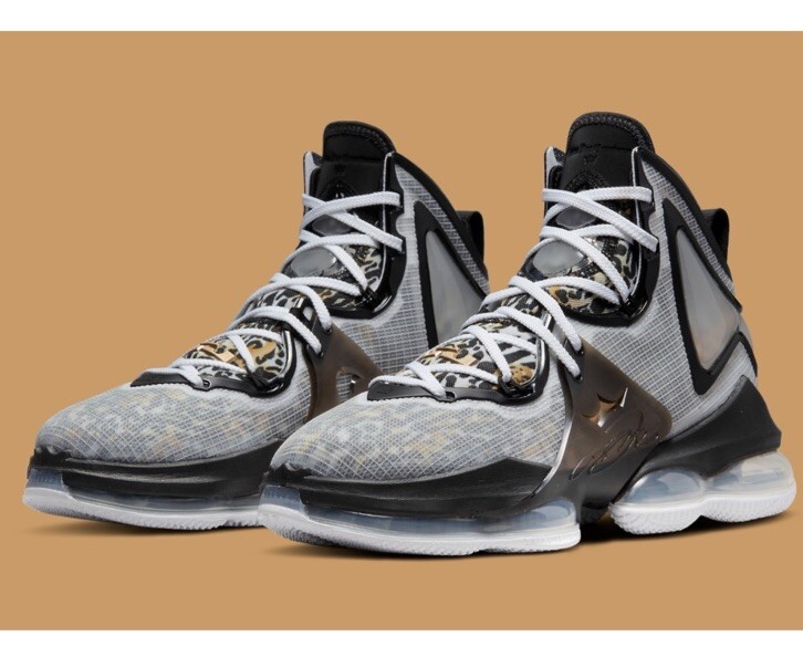 【Nike Lebron】19 leopard バスケシューズ ハイカット Nike LeBron 19 Leopard 🐆 Print White Black Metallic New Men's
